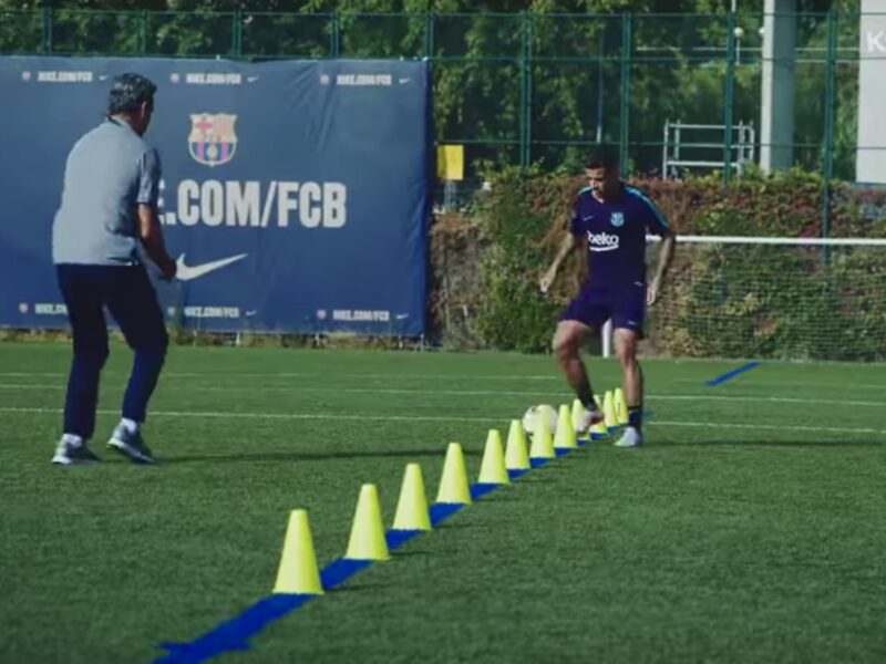 KONAMI | Pro Evolution Soccer 2019