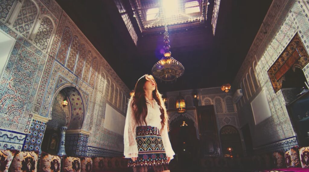 MUSIC-VIDEO-TAEYEON-Stay-